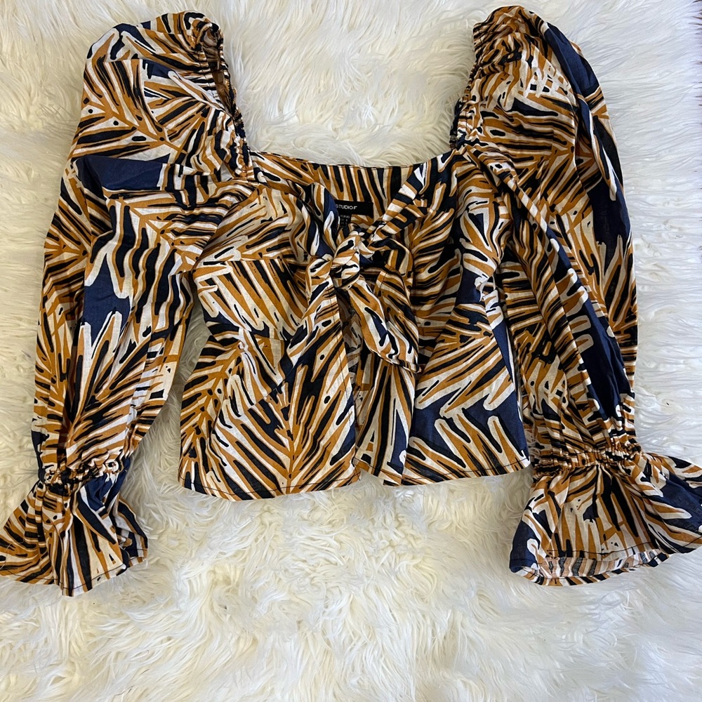 Women’s top